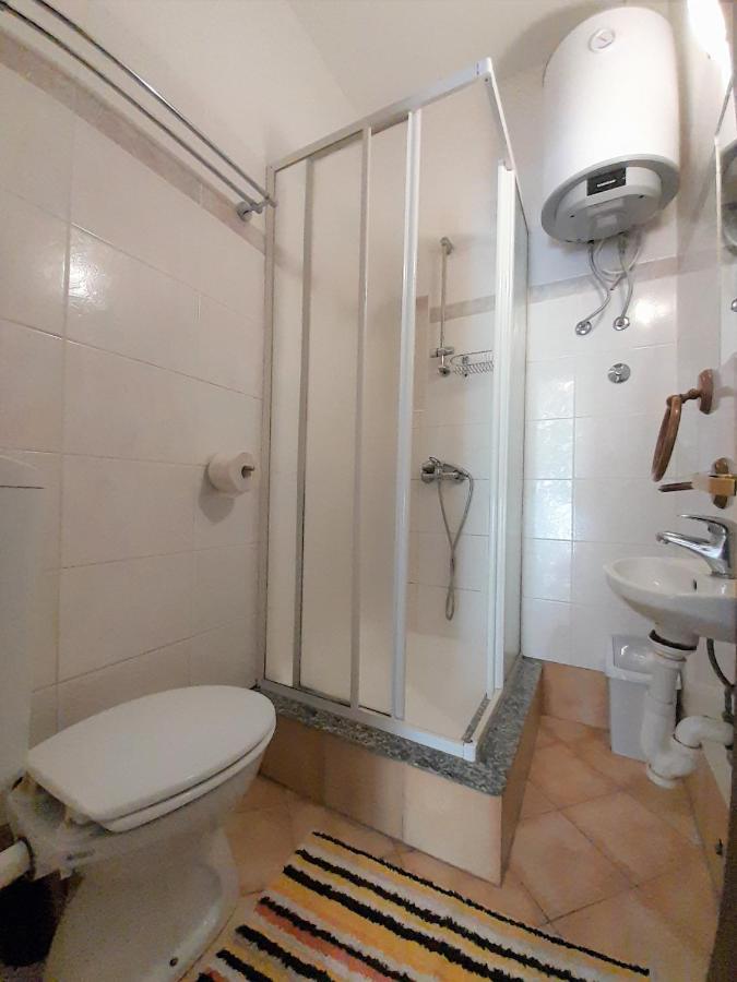 Apartments Nada Krk Island Exterior photo