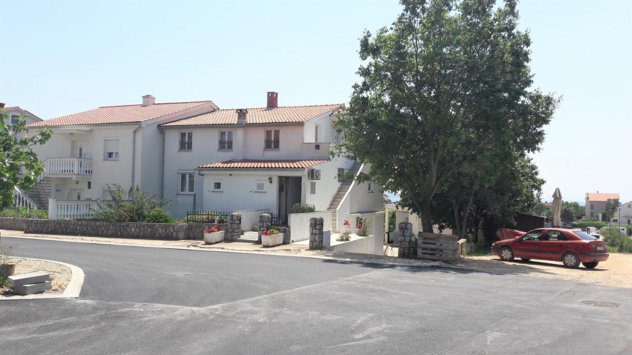 Apartments Nada Krk Island Exterior photo